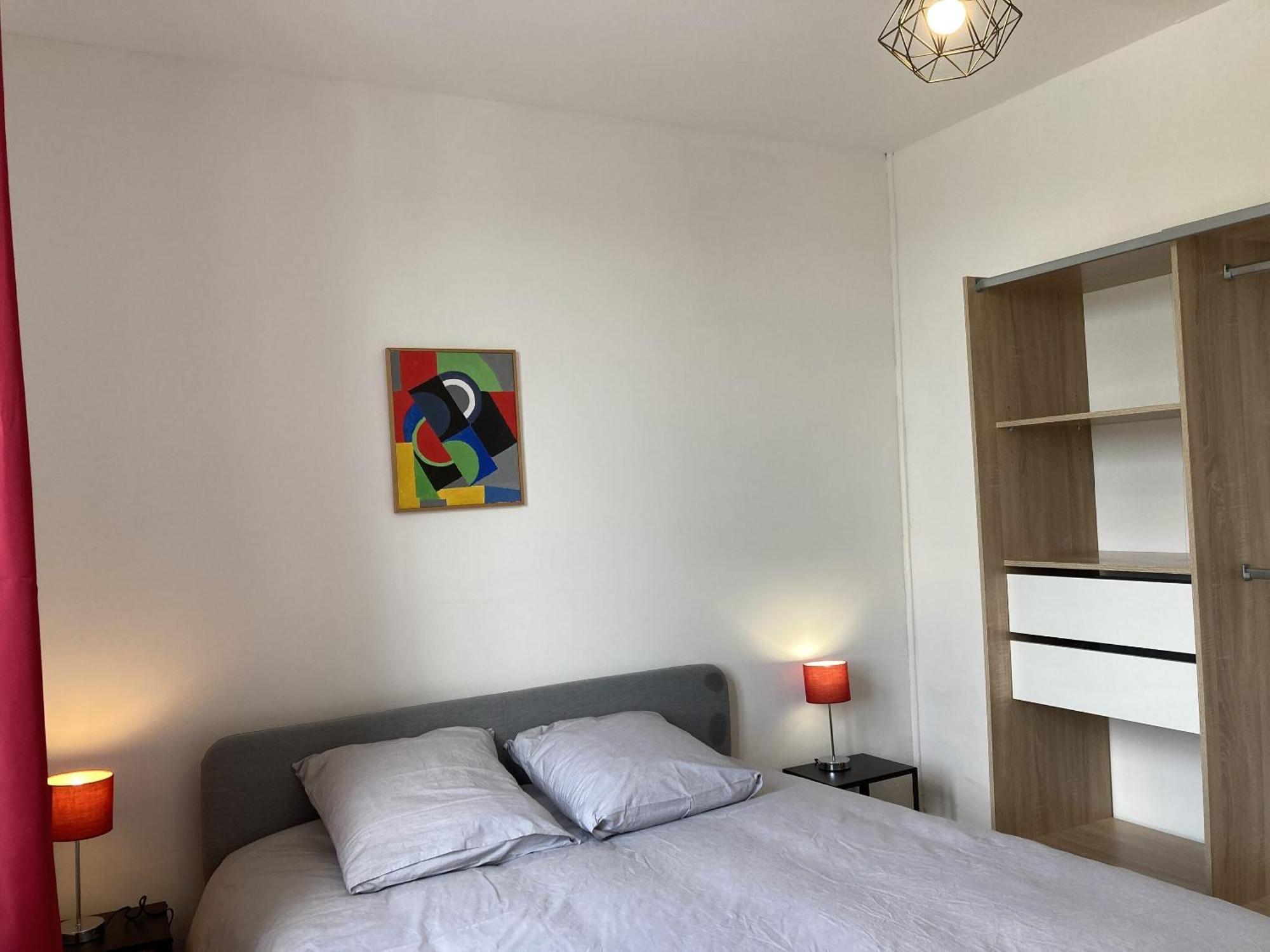 Location Appartement Des Pyrenees Borderes-sur-l'Echez Rom bilde